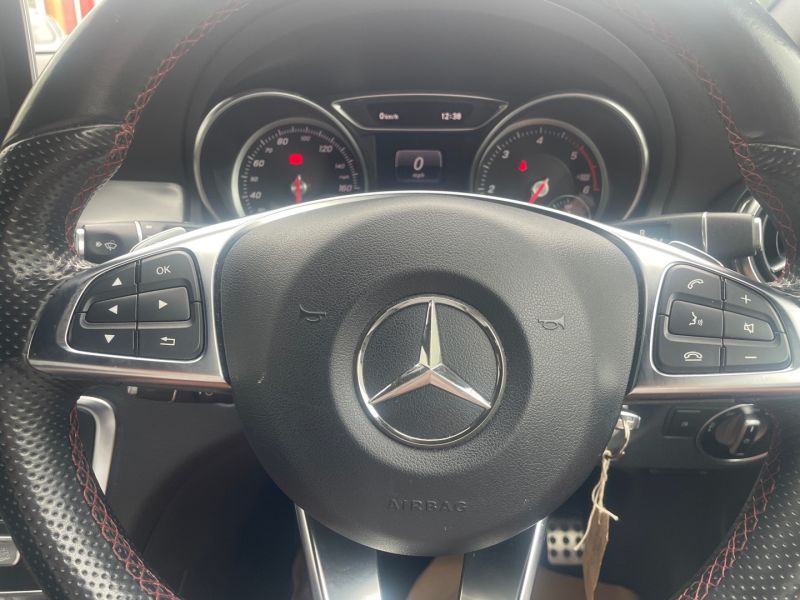 MERCEDES GLA-CLASS GLA 220 D 4MATIC AMG LINE **THIS WONT HANG AROUND FOR LONG** - 3380 - 24