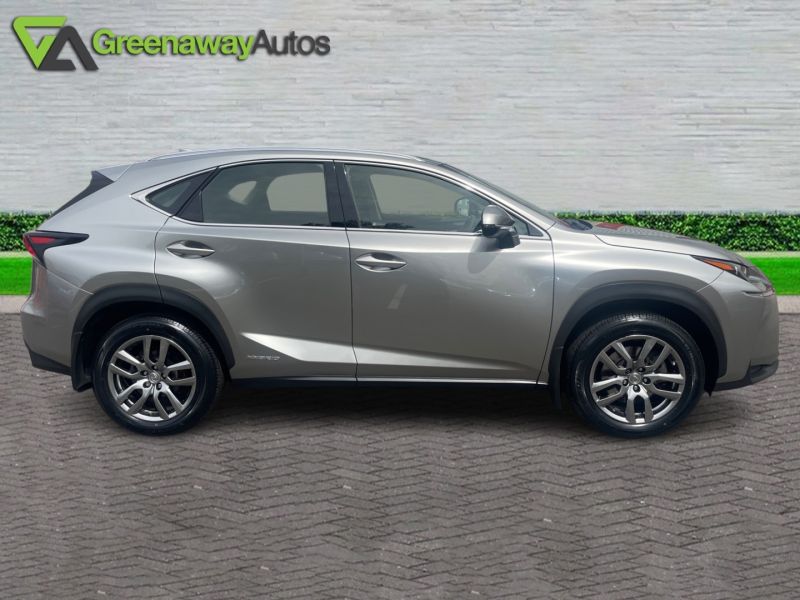 LEXUS NX 300H SE - 3342 - 5