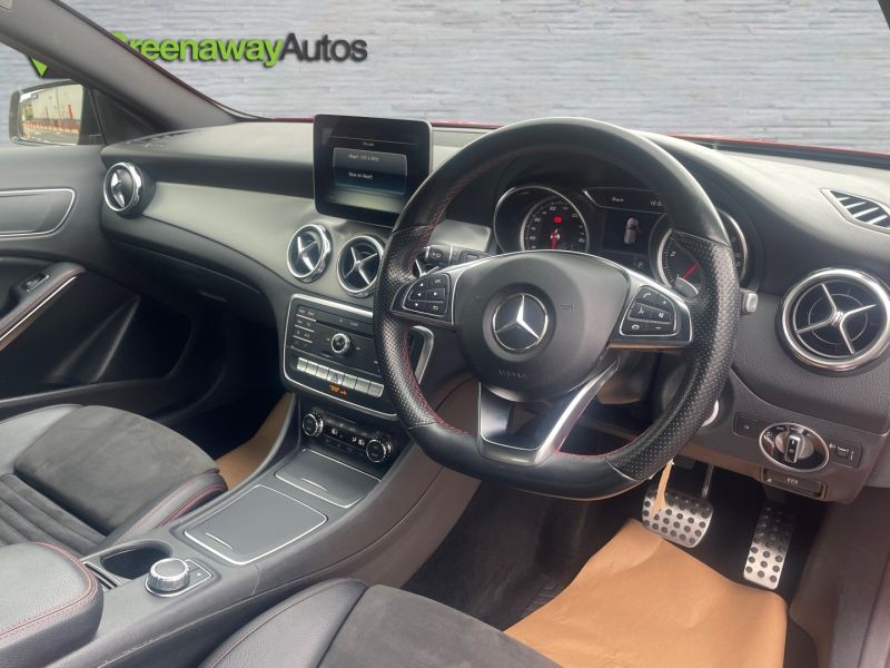 MERCEDES GLA-CLASS GLA 220 D 4MATIC AMG LINE **THIS WONT HANG AROUND FOR LONG** - 3380 - 20