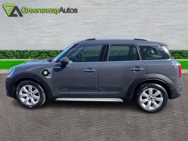 MINI COUNTRYMAN COOPER S E ALL4 CLASSIC SUPERB VALUE MUST BE SEEN - 3365 - 8