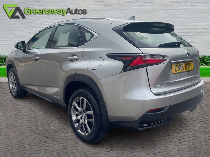 LEXUS NX 300H SE - 3342 - 8